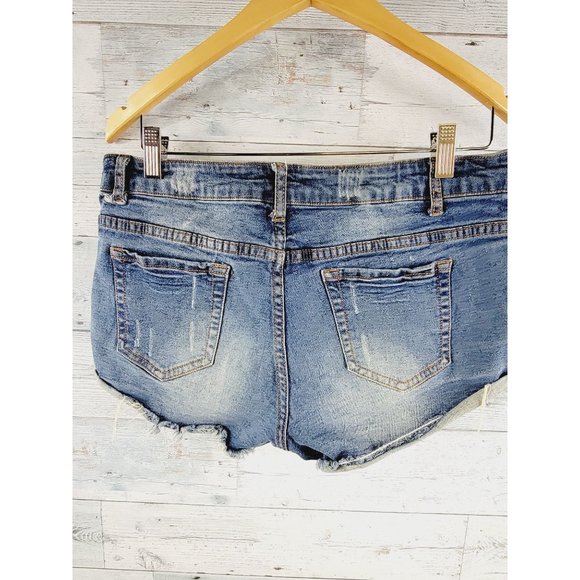 Distressed Denim Shorts Size 12 - Picture 2 of 6
